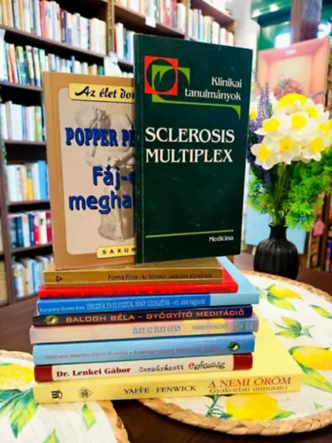 Expressz szállítás Életmód, egészség könyvcsomag 10 darabos KÖNYVMENTŐ AJÁNLAT: Fáj-e meghalni?, Sclerosis multiplex, Az Istennel sakkozás kockázata, Amit az allergiáról tudni kell , Érezzük és élvezzük, hogy lélegzünk, Gyógyító meditáció - CD