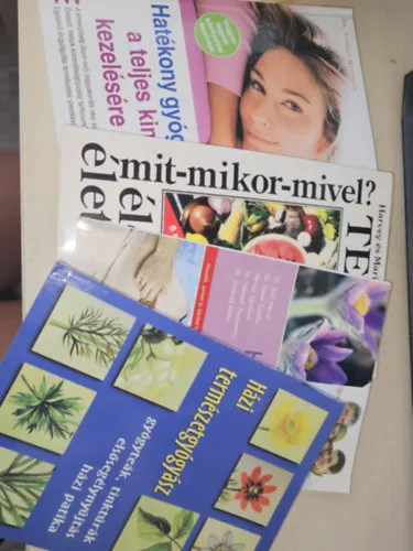 Outlet 4db egészséges életmód kötet, KÖNYVMENTŐ AJÁNLAT: Hatékony gyógymódok teljes kimerültség kezelésére+ Testkontroll+ Homeopátia napjainkban+ Házi természetgyógyász
