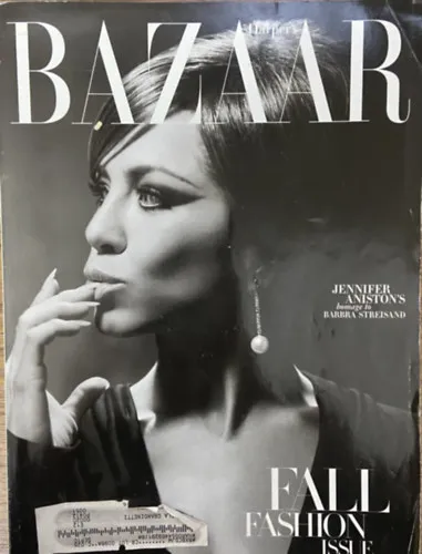 Népszerű Harper's Bazaar 2010 September