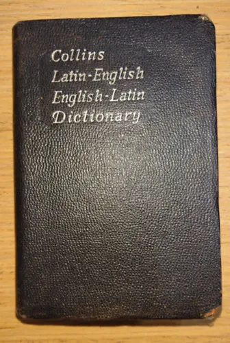 Prémium Collins Latin-English / English-Latin Dictionary