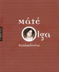Akció Máté Olga fotóművész
