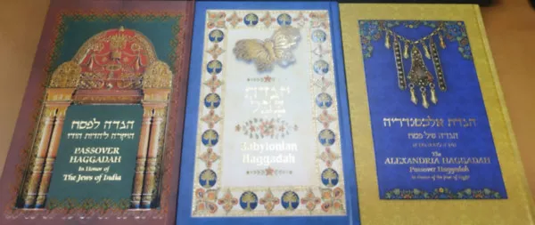 Vásárlói kedvenc Babylonian Haggadah + Passover Haggadah + The Alexandria Haggadah (3 kötet)