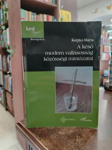 Azonnali szállítás A késő modern vallásosság közösségi mintázatai