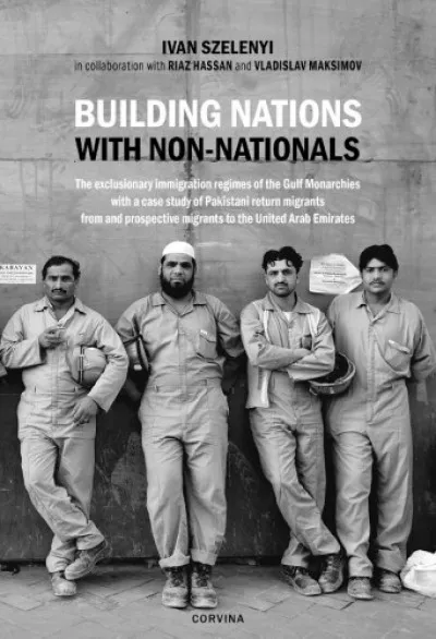 Building Nations with Non-Nationals Vásárlói kedvenc